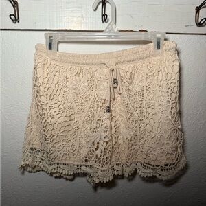 TCEC Cream Crochet Lace Shorts